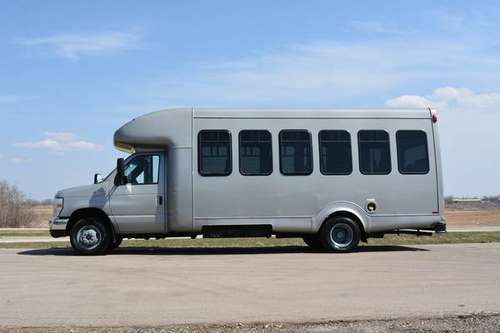 2012 Ford E-450 22 Passenger Paratransit Shuttle Bus for sale in Crystal Lake, OH