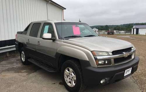 2003 CHEVY AVALANCHE 4WD for sale in Valley City, ND