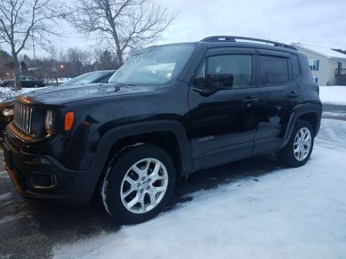2017 Jeep Renegade latitude 4x4 for sale in Wausau, WI