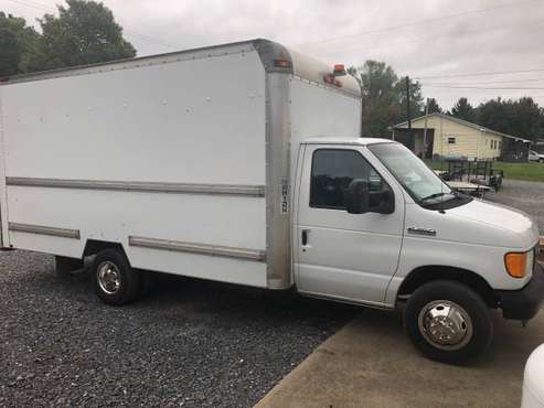 2007 Ford E350 Box Truck for sale in Howard, PA
