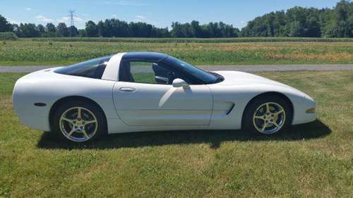 Like New 2002 Chevy Corvette for sale in Cleveland, OH