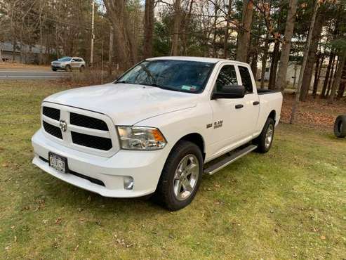 2017 Ram 1500 w/Hemi - cars & trucks - by owner - vehicle automotive... for sale in Delmar, NY