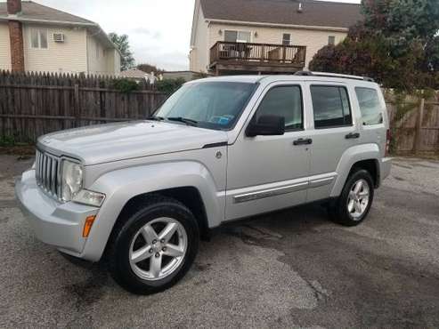 2008 Jeep Liberty Limited 4x4, clean - cars & trucks - by owner -... for sale in Island Park, NY
