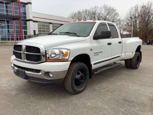 2006 Dodge Ram 3500! 4x4! Quad Cab! Dually! Diesel! Clean Carfax! -... for sale in Ortonville, OH