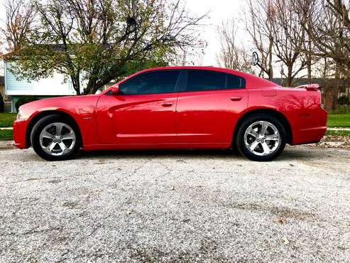 2013 DODGE CHARGER R/T 12000 - cars & trucks - by owner - vehicle... for sale in West Lafayette, IN