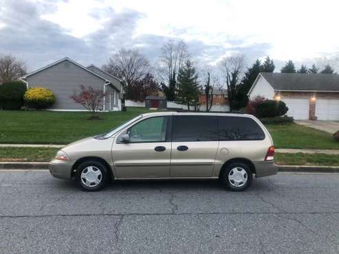 20001 Ford Windstar - cars & trucks - by owner - vehicle automotive... for sale in Temple Hills, District Of Columbia