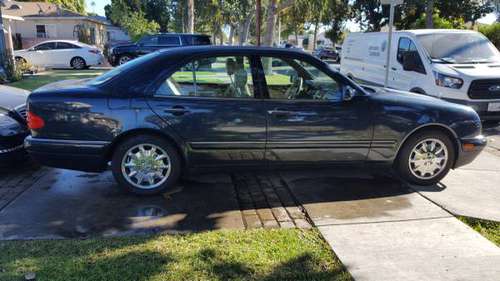 1997 MERCEDES BENZ E320 !!! LOW MILE, CLEAN TITLE - cars & trucks -... for sale in Pasadena, CA