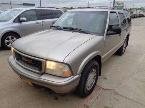 1998 GMC Jimmy 4dr 4WD SLS Good Tires! for sale in Marion, IA
