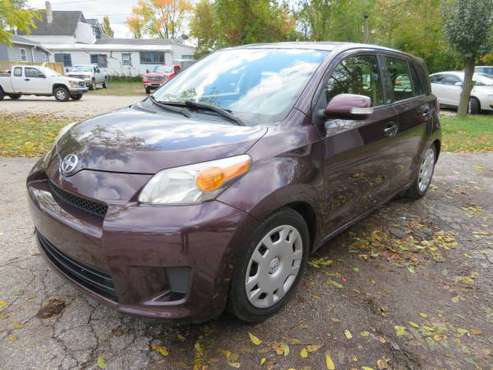 2013 toyota scion xd for sale in Bloomington, IN
