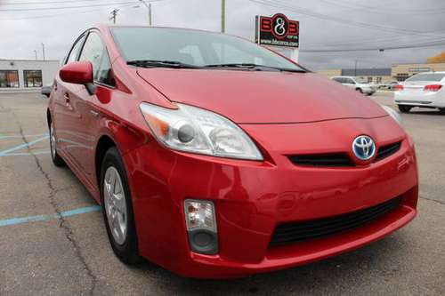 2011 Toyota Prius *Excellent Fuel Economy* - cars & trucks - by... for sale in Mount Clemens, MI