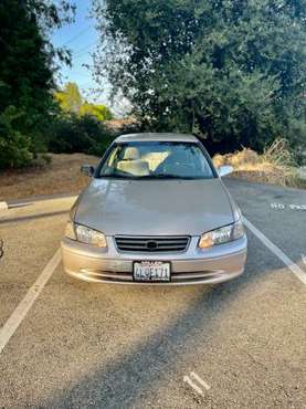 2000 Toyota Camy (clean title) for sale in Monterey Park, CA