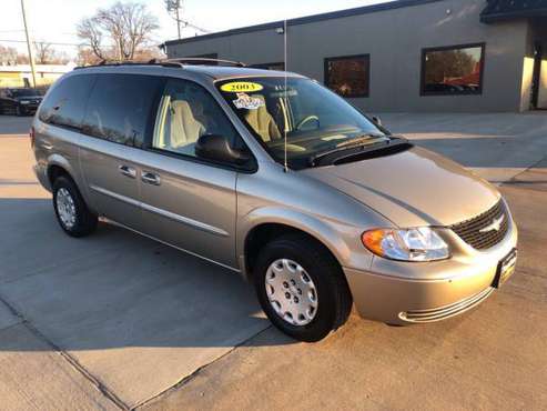 2003 CHRYSLER TOWN & COUNTRY - cars & trucks - by dealer - vehicle... for sale in Sedalia, MO