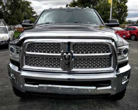 2016 Ram 2500 Larmie Crew Cab 4×4 (6.4 V-8) - cars & trucks - by... for sale in Loves Park, WI