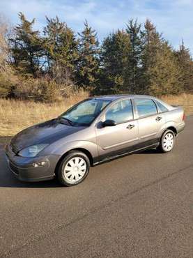 2004 Ford Focus SE - cars & trucks - by owner - vehicle automotive... for sale in Anoka, MN