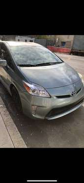 Toyota Prius 2014 - cars & trucks - by dealer - vehicle automotive... for sale in NEW YORK, NY