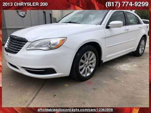 2013 CHRYSLER 200 TOURING for sale in Cleburne, TX