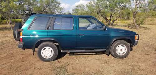 1995 Nissan Pathfinder 4x4 for sale in Kempner, TX