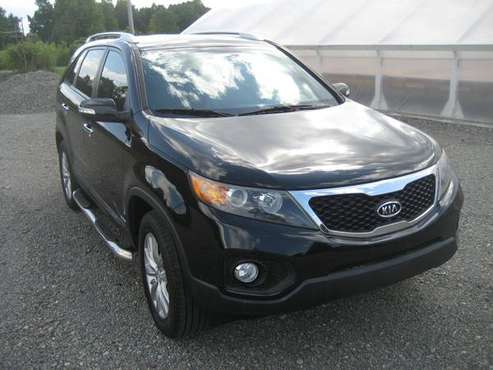 2011 Kia Sorento EX 4WD SUV, Only 102K, Clean! for sale in ENDICOTT, NY