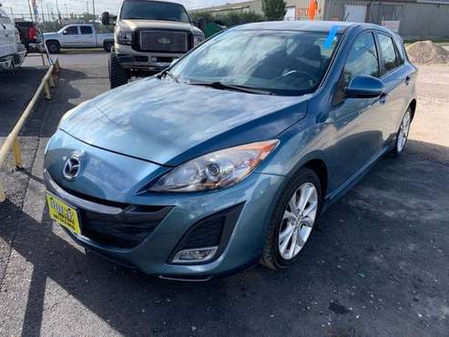 2011 Mazda MAZDA3 s Sport 4dr Hatchback 5A - cars & trucks - by... for sale in Victoria, TX