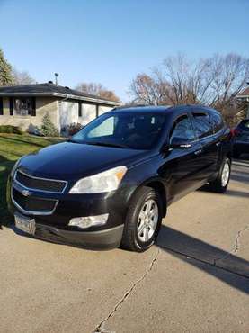 VERY NICE 2011 Chevy Traverse - cars & trucks - by owner - vehicle... for sale in Minneapolis, MN