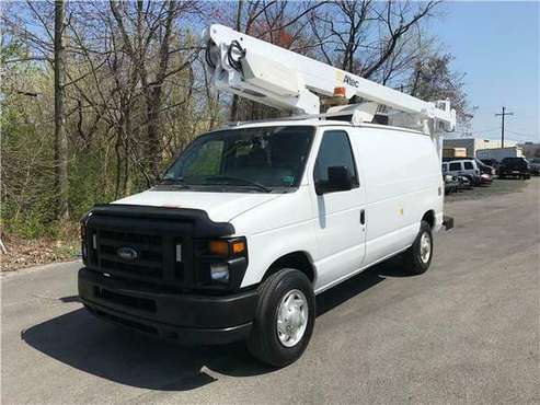 2012 FORD E350 Bucket Truck for sale in Brooklyn, NY