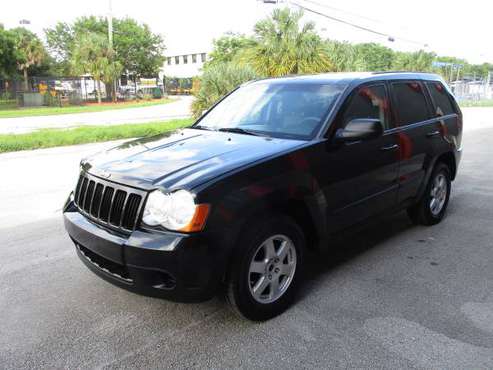 2008 JEEP GRAND CHEROKEE - cars & trucks - by owner - vehicle... for sale in Miami, FL