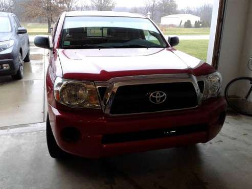 2011 Toyota Tacoma - cars & trucks - by owner - vehicle automotive... for sale in Hebron, IL