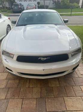 2012 Ford Mustang For Sale - cars & trucks - by owner - vehicle... for sale in Fort Lauderdale, FL