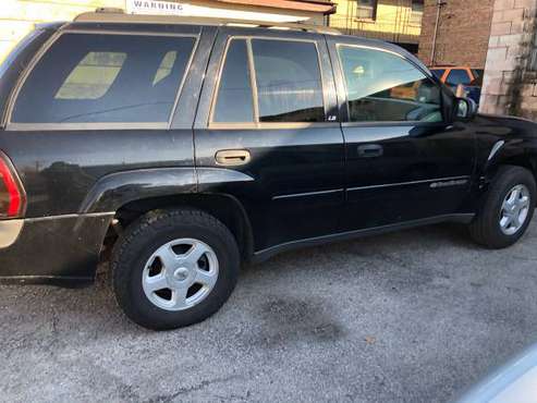 2002 Chevrolet Trailblazer LS - cars & trucks - by owner - vehicle... for sale in Calumet Park, IL