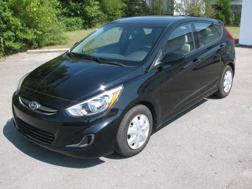 2017 HYUNDAI ACCENT HATCH SE...4CYL AUTO...53000 MILES...NICE!! for sale in Knoxville, TN