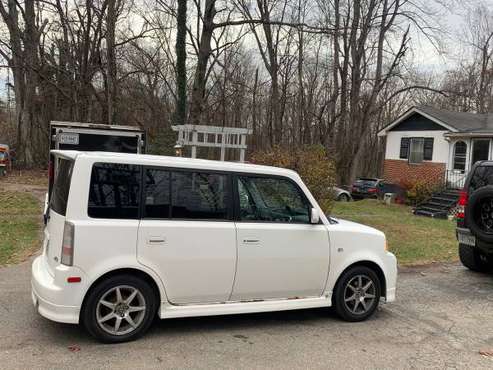 Scion Xb - cars & trucks - by owner - vehicle automotive sale for sale in Lynchburg, VA