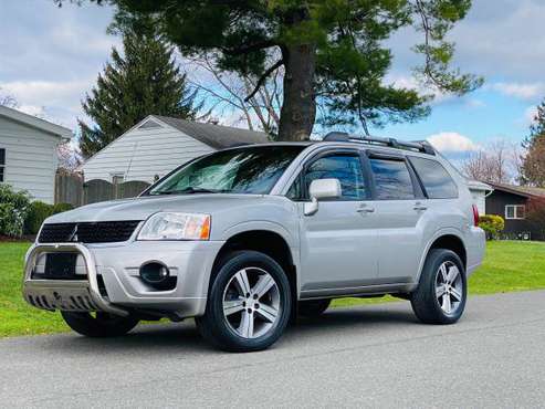 2011 MITSUBISHI ENDEAVOR SE ( ALL WHEEL DRIVE/ ONLY 80K MILES ) -... for sale in West Sand Lake, NY