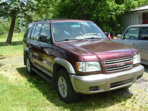 ISUZU TROOPER - cars & trucks - by owner - vehicle automotive sale for sale in Columbia Station, OH