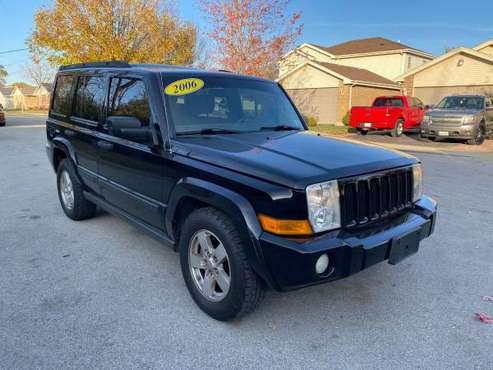 2006 Jeep Commander Base 4dr SUV 4WD - cars & trucks - by dealer -... for sale in posen, IL