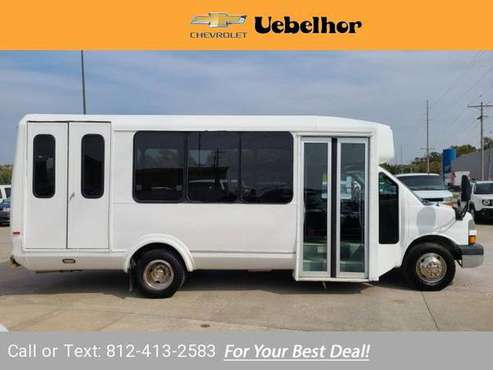 2012 Chevy Chevrolet Express 4500 Base hatchback Summit White - cars... for sale in Jasper, IN