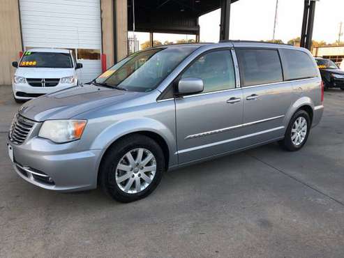2013 *Chrysler* *Town & Country* *4dr Wagon Touring* - cars & trucks... for sale in Hueytown, AL