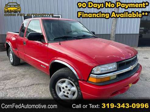 2001 Chevrolet S-10 Ext Cab 123 WB 4WD LS - cars & trucks - by... for sale in CENTER POINT, IA