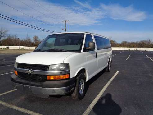 2009 Chevrolet Express 3500 Extended 15 pass Only 69k miles - cars &... for sale in Palmyra, NJ, 08065, District Of Columbia