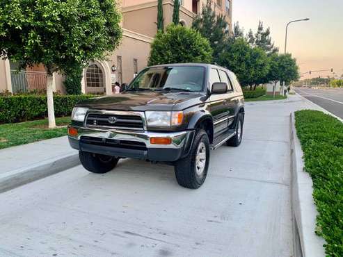 1996 toyota 4runner LIMITED 4x4 for sale in Downey, CA