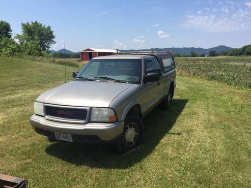 2000 GMC Sonoma 4x4 for sale in Stout, WV