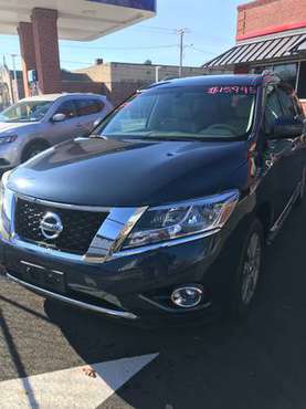 2014 Nissan Pathfinder - cars & trucks - by owner - vehicle... for sale in Newburgh, NY