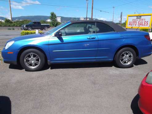 2008 Chrysler Convertible - - by dealer - vehicle for sale in Medford, OR