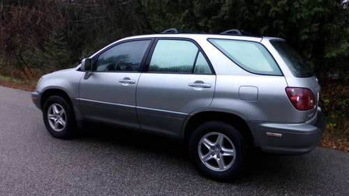 2000 lexus RX 300 AWD - cars & trucks - by owner - vehicle... for sale in STURGEON BAY, WI