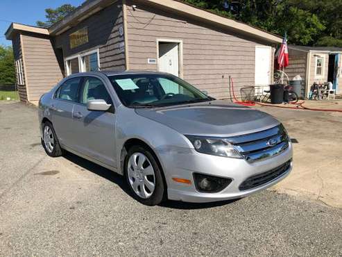 2011 Ford Fusion SE 4dr Sedan - - by dealer - vehicle for sale in Greensboro, NC