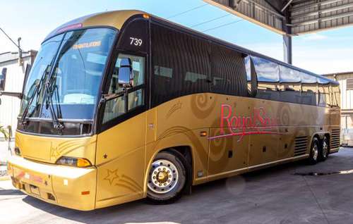 2012 MCI J4500 Motorcoach Bus - Great Condition - cars & trucks - by... for sale in Honolulu, CA