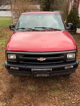 1997 Chevy S10 pickup - cars & trucks - by owner - vehicle... for sale in North Hartland, VT