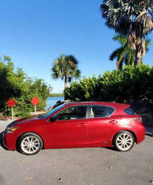Lexus CT200H Premium - cars & trucks - by owner - vehicle automotive... for sale in Fort Myers Beach, FL