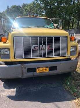 1995 GMC TOP KICK - cars & trucks - by owner - vehicle automotive sale for sale in RIVERHEAD, NY