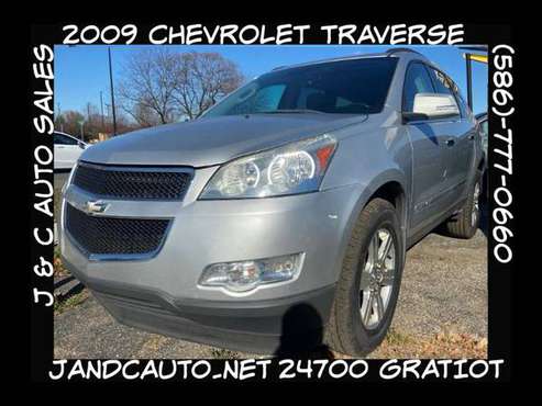2009 Chevrolet Traverse LT1 FWD - cars & trucks - by dealer -... for sale in Eastpointe, MI