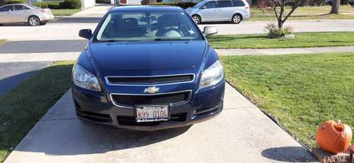 2011 Chevrolet Malibu 59,500miles - cars & trucks - by owner -... for sale in Des Plaines, IL